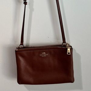 Small leather crossbody Camel Coach purse
